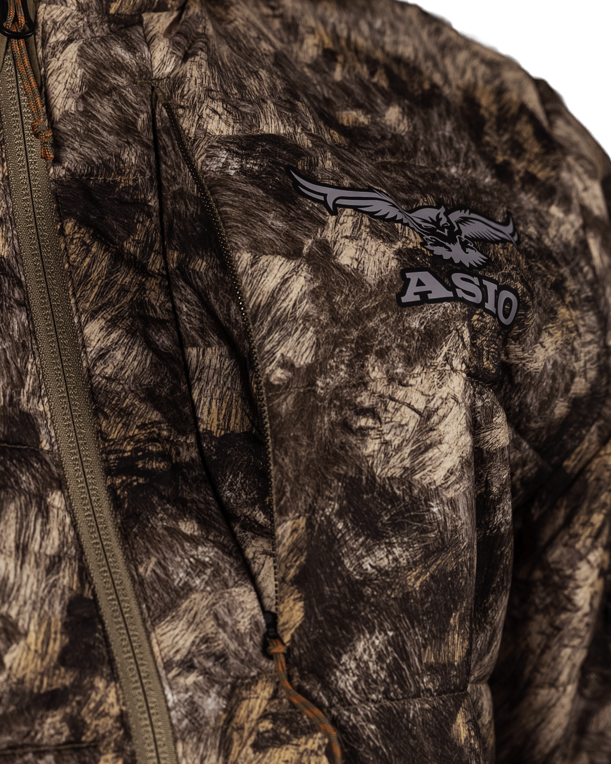 ASIO logo on the chest of the camo Midweight Puffy Jacket