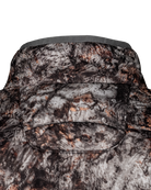 Detail of the camo Midweight Puffy Jacket collar and zippered hand pocket